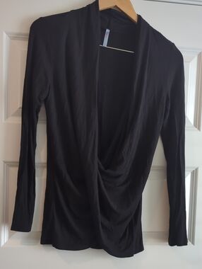 Azules Black Draped Long Sleeve Top P2P 22 L27